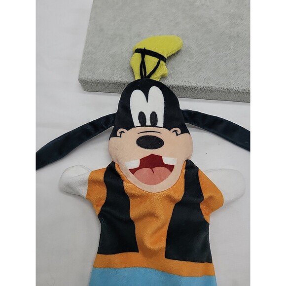 Disney Goofy Hand Puppet Baby Melissa and Doug 9.5 Inches Soft Plush - Picture 2 of 11